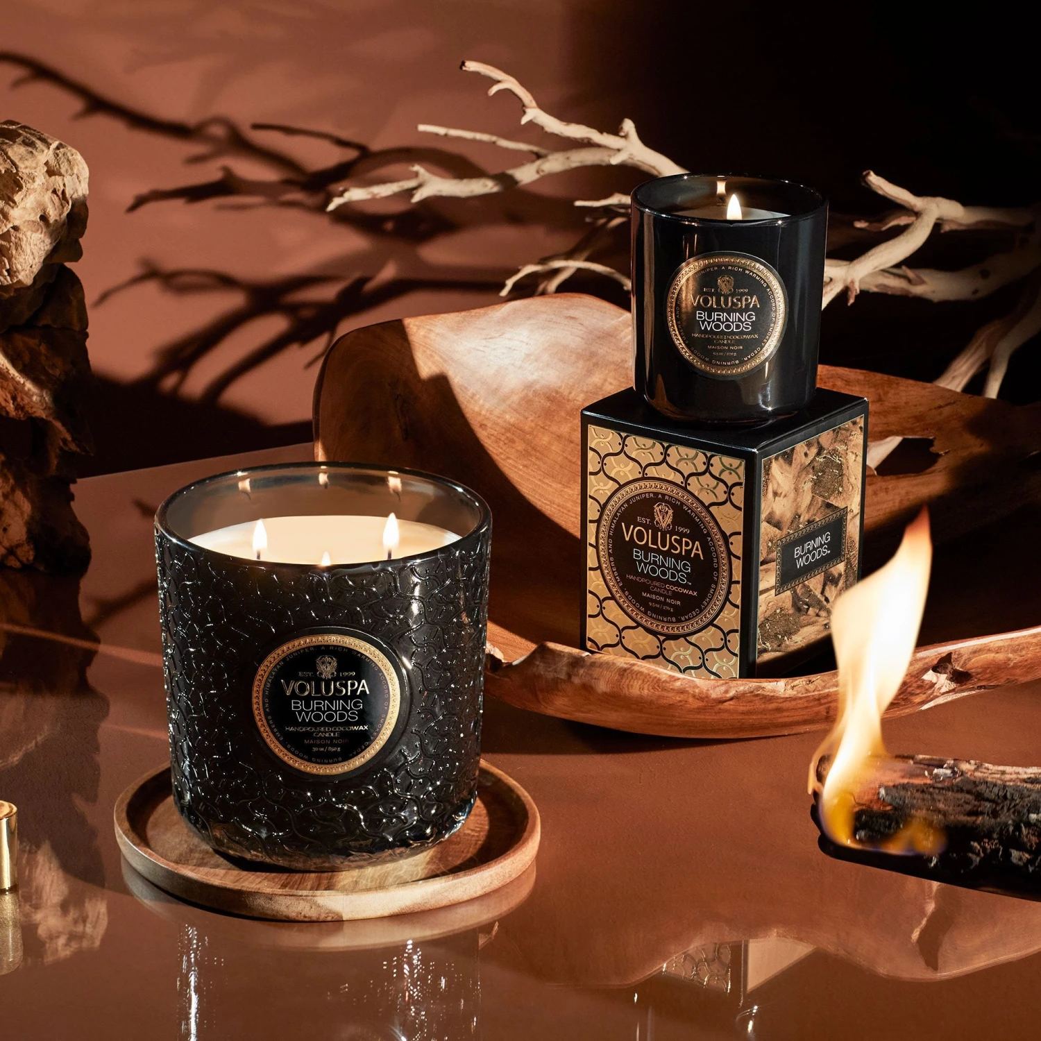 Voluspa Burning Woods - Luxe Candle 2 Voluspa Burning Woods - Luxe Candle - Image 2