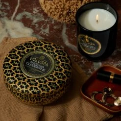 Voluspa Freesia Clementine - 3 Wick Tin Candle -Voluspa Sales Store FREESIA CLEMENTINE 3Wick Classic Web