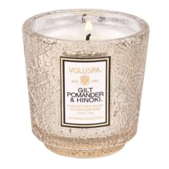 Voluspa Gilt Pomander & Hinoki - Petite Pedestal Candle 6 Voluspa Gilt Pomander & Hinoki - Petite Pedestal Candle -Voluspa Sales Store HO21 PRopt 73916 001