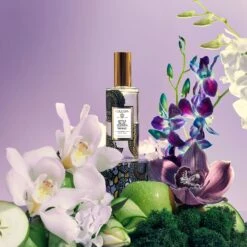 Voluspa Apple Blue Clover - Room & Body Spray -Voluspa Sales Store Voluspa AppleBlueClover Room BodyMist 1