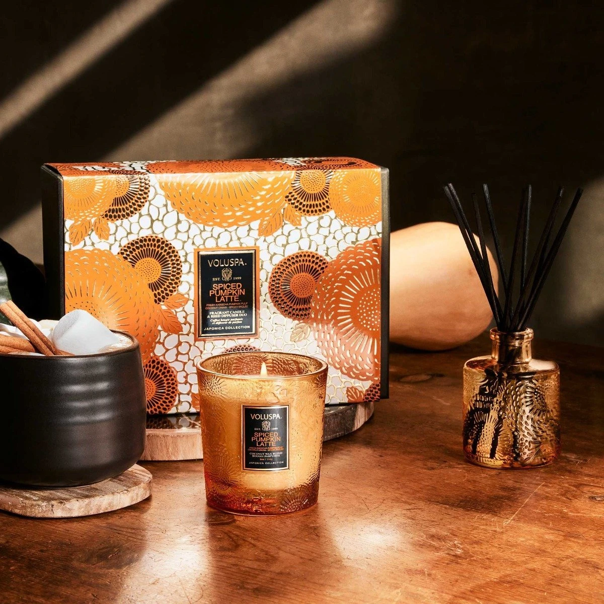 Voluspa - Spiced Pumpkin Latte Demi Candle & Diffuser Duo 3 Voluspa - Spiced Pumpkin Latte Demi Candle & Diffuser Duo - Image 3