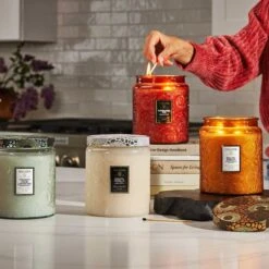 Voluspa - Forbidden Fig Luxe Candle 7 Voluspa - Forbidden Fig Luxe Candle -Voluspa Sales Store fa22 lf 7371 73720 7374 73725 web 6