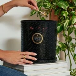 Voluspa - Jardin De Verveine 5 Wick Hearth Candle -Voluspa Sales Store fa22 lf jardin 8508 002