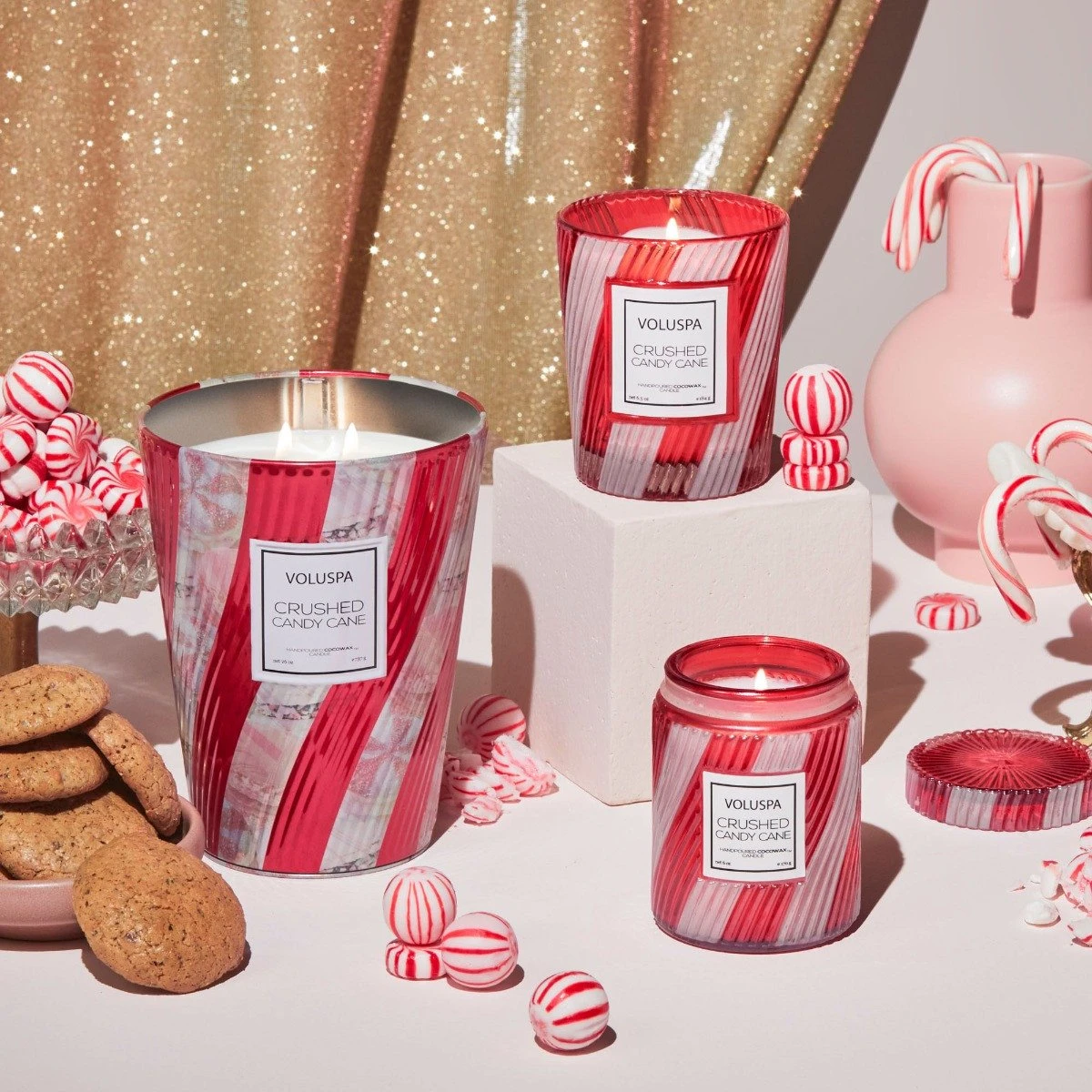 Voluspa - Crushed Candy Cane Classic Candle 5 Voluspa - Crushed Candy Cane Classic Candle - Image 5