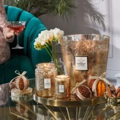 Voluspa - Gilt Pomander & Hinoki 5 Wick Hearth Candle 13 Voluspa - Gilt Pomander & Hinoki 5 Wick Hearth Candle -Voluspa Sales Store ho21 lf 73316 73516 72816 1 web 1 1