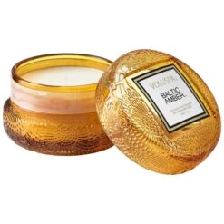 Voluspa Baltic Amber - Macaron Candle -Voluspa Sales Store japonica macarons baltic amber 2 7e56